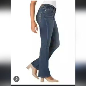 Levi's Slight Curve Classic Boot Cut women's jeans Size 29/8 Levi's SanFrancisco